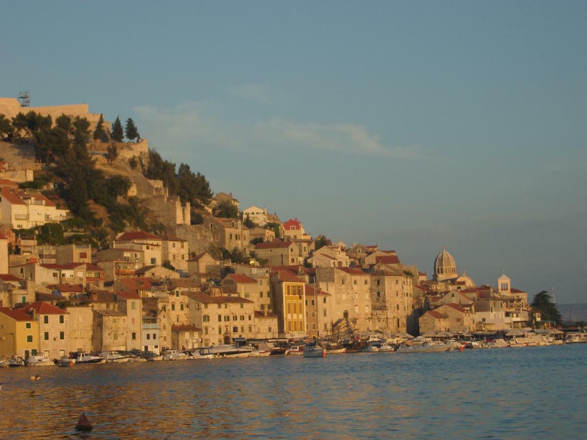 Ana Apartment Šibenik Esterno foto